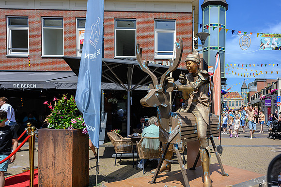 living_statues_nikon_TH_1237